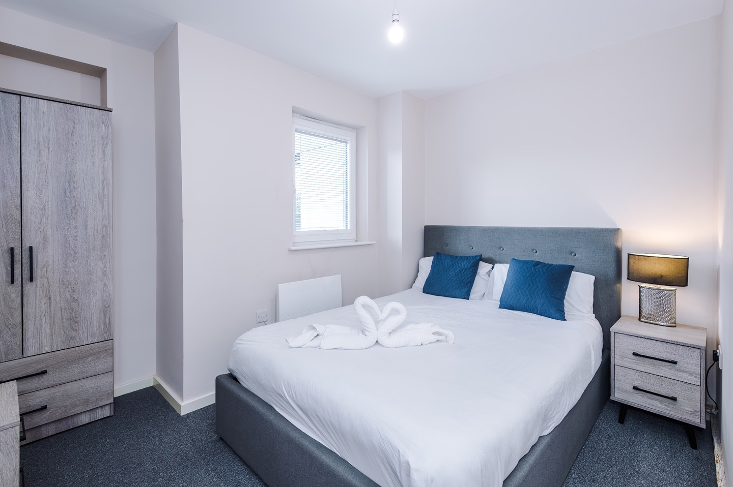 2 Bed Flat, Belltower House, M15 photo 4