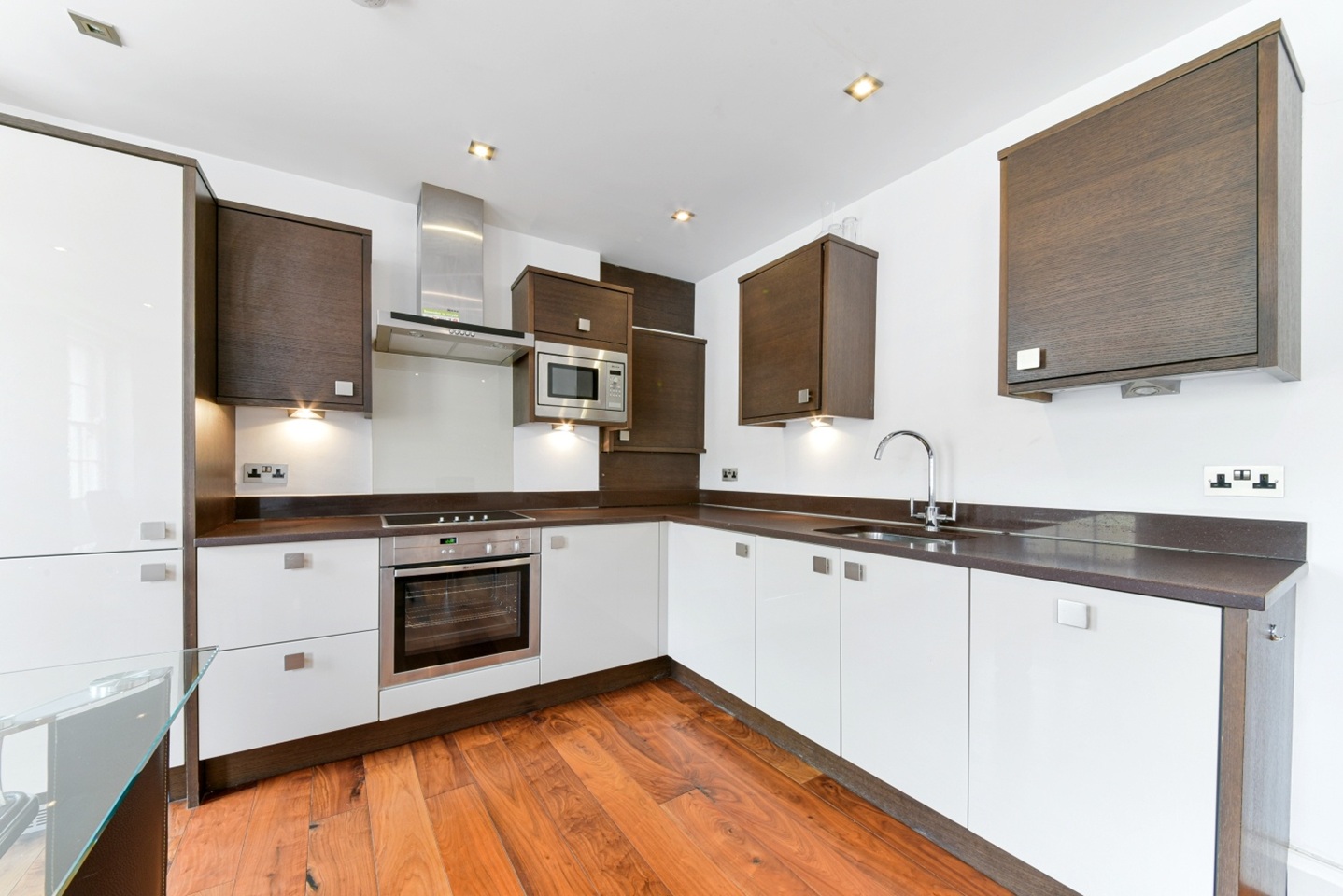 1 Bed Flat, Grafton Way, W1T photo 4