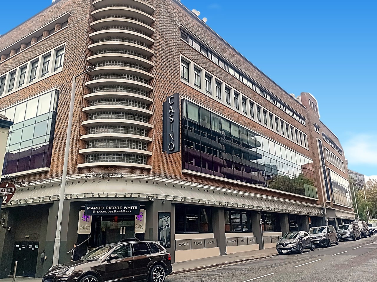 2 Bed Penthouse, The Axis, NG1