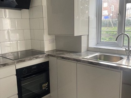 2 Bed Flat, Suffolk Road, IG3