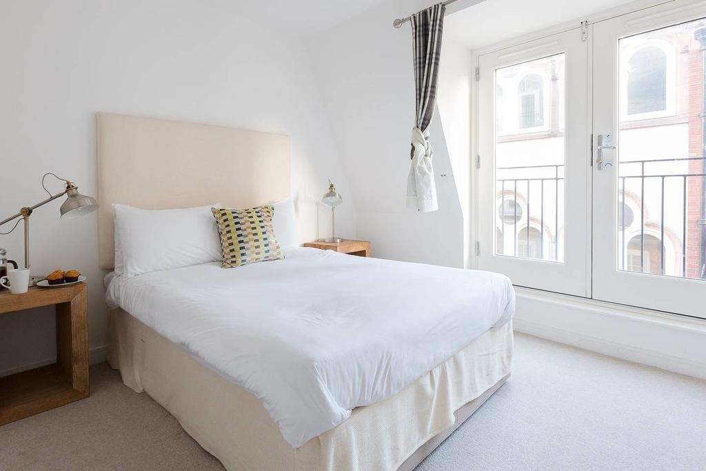 2 Bed Flat, Lovat Lane, EC3R photo 4