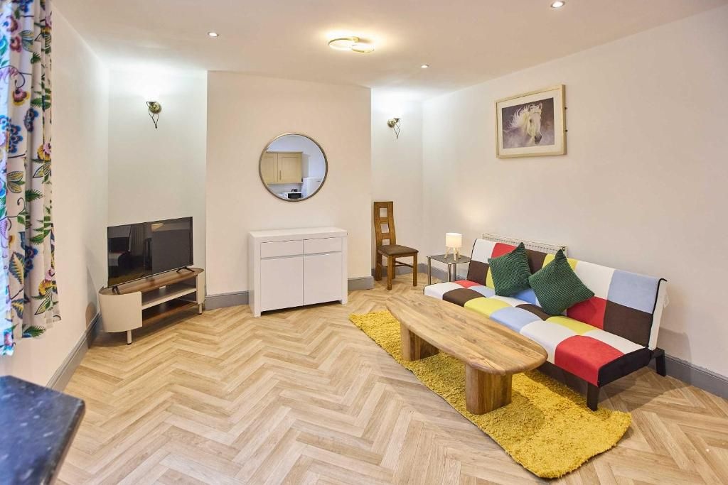 1 Bed Flat, Mansfield Road, NG1