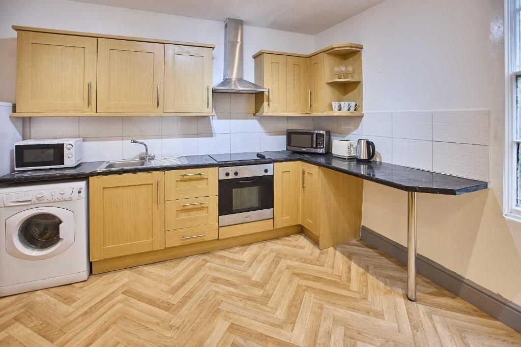1 Bed Flat, Mansfield Road, NG1 photo 3