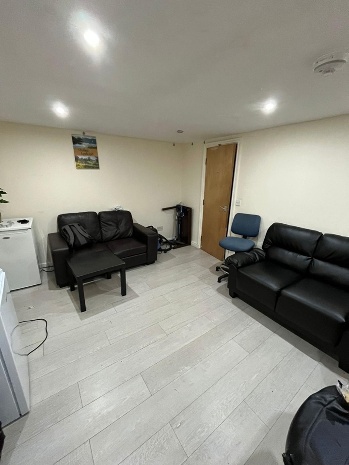 Room in a Shared House, Haddon Road, LS4 photo 3