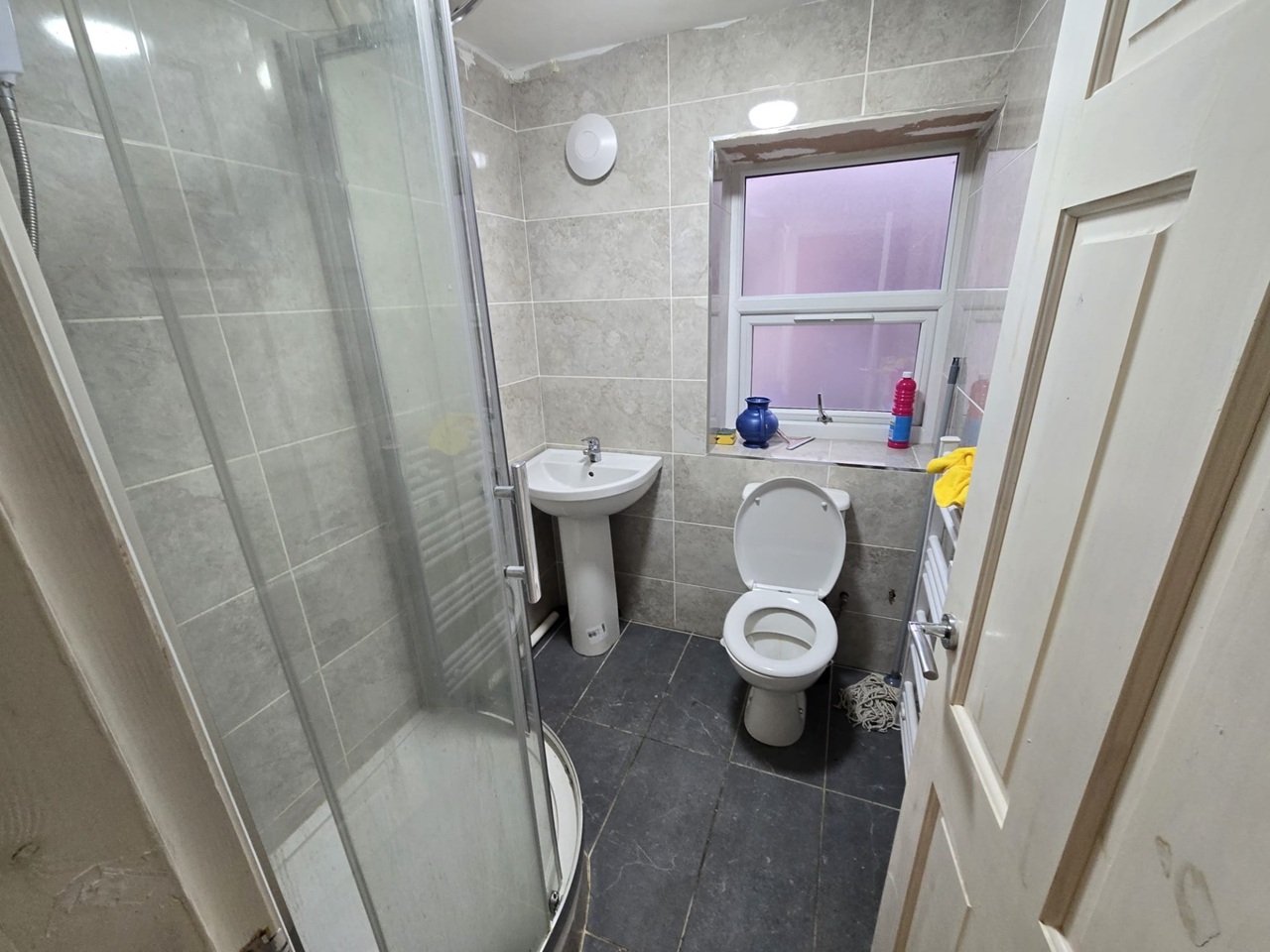 2 Bed Flat, Blake Lane, B9 photo 3