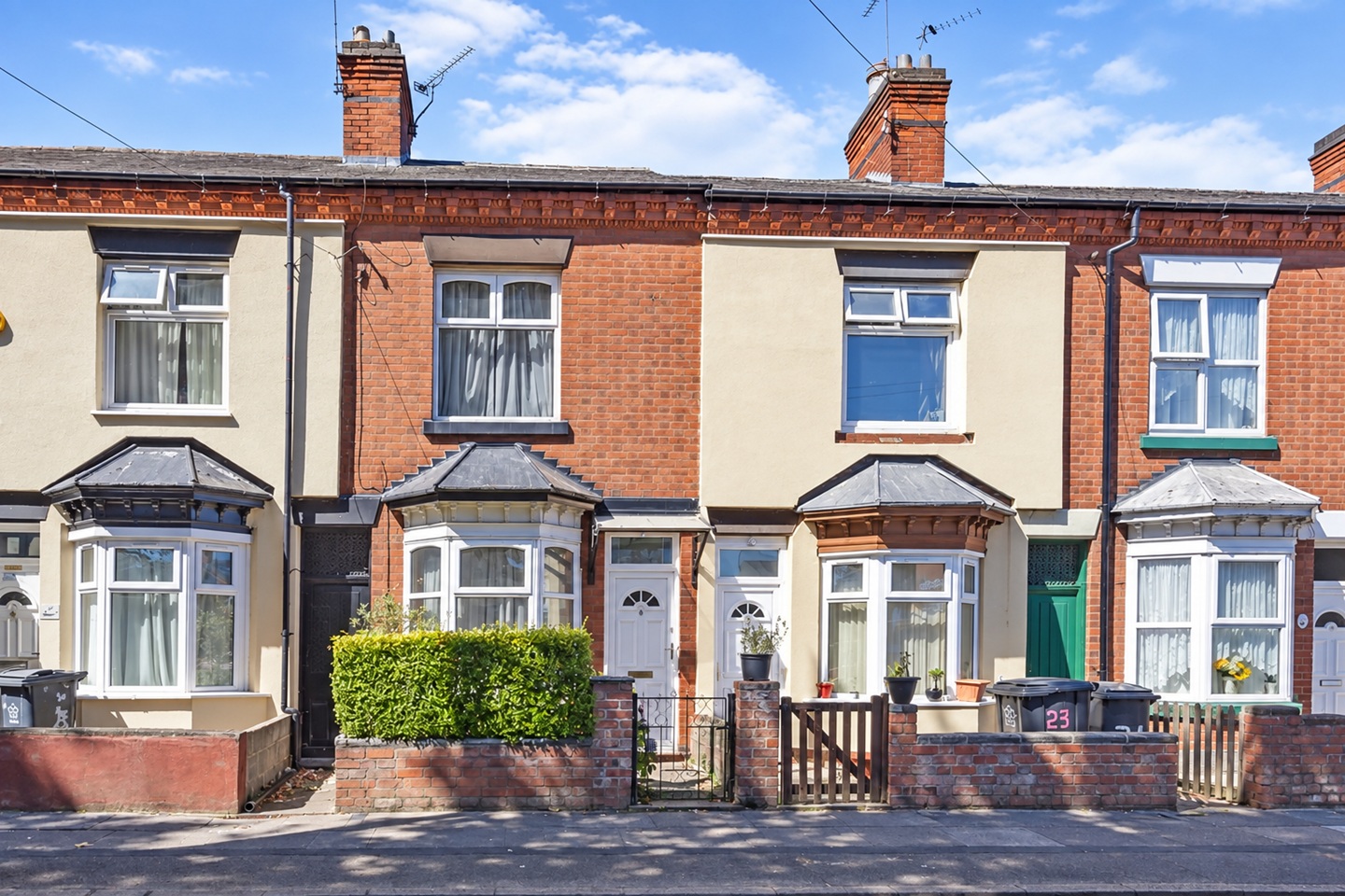 2 Bed Terraced House, Bridge Road, LE5