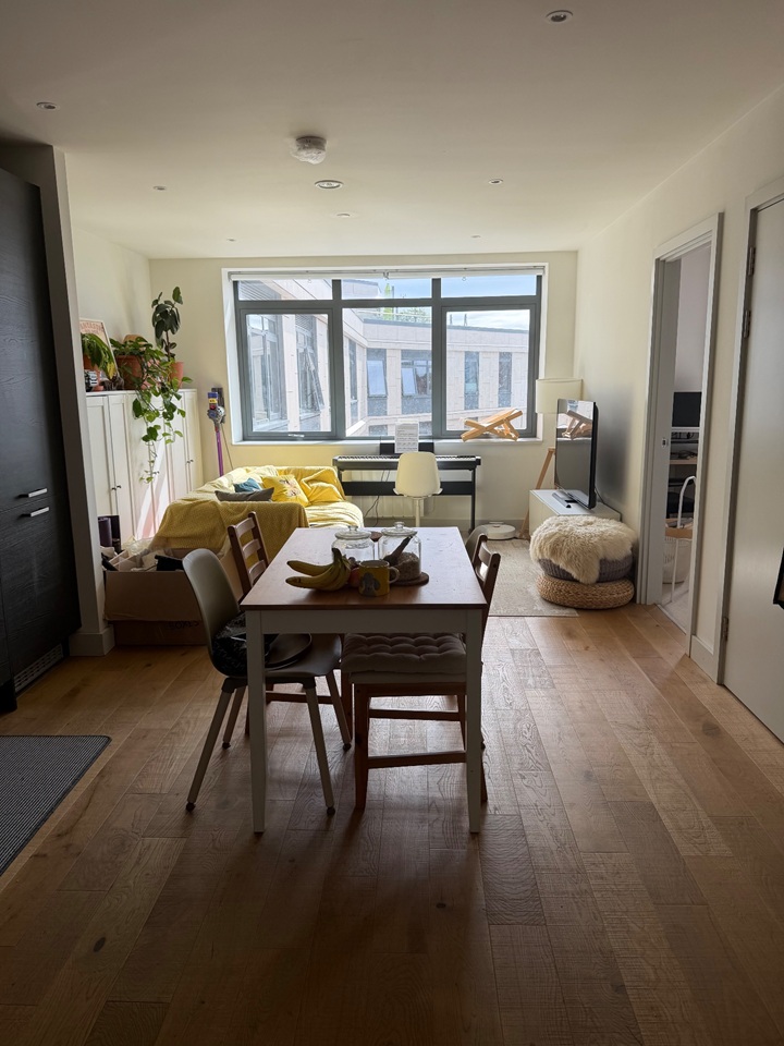 1 Bed Flat, One Vesta Street, M4