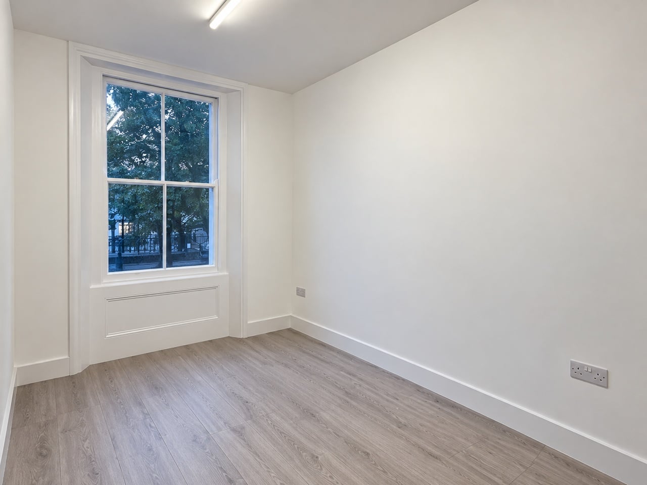 1 Bed Flat, Caledonian Road, N1 photo 4