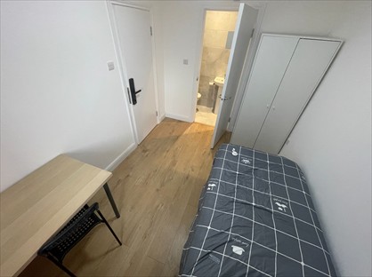 Room in a Shared House, Prince St, WD17