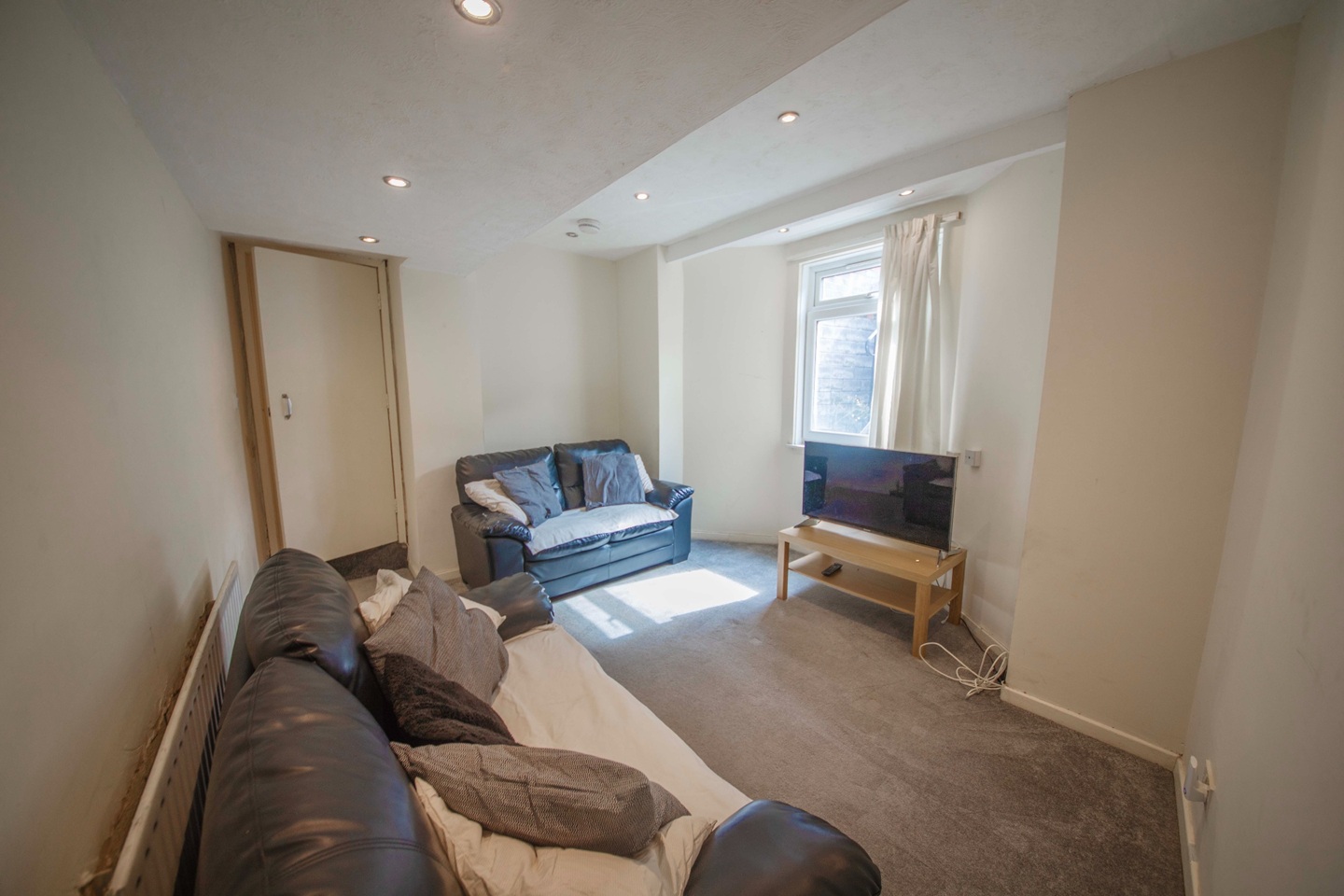 3 Bed Flat, Hyde Park Road, LS6