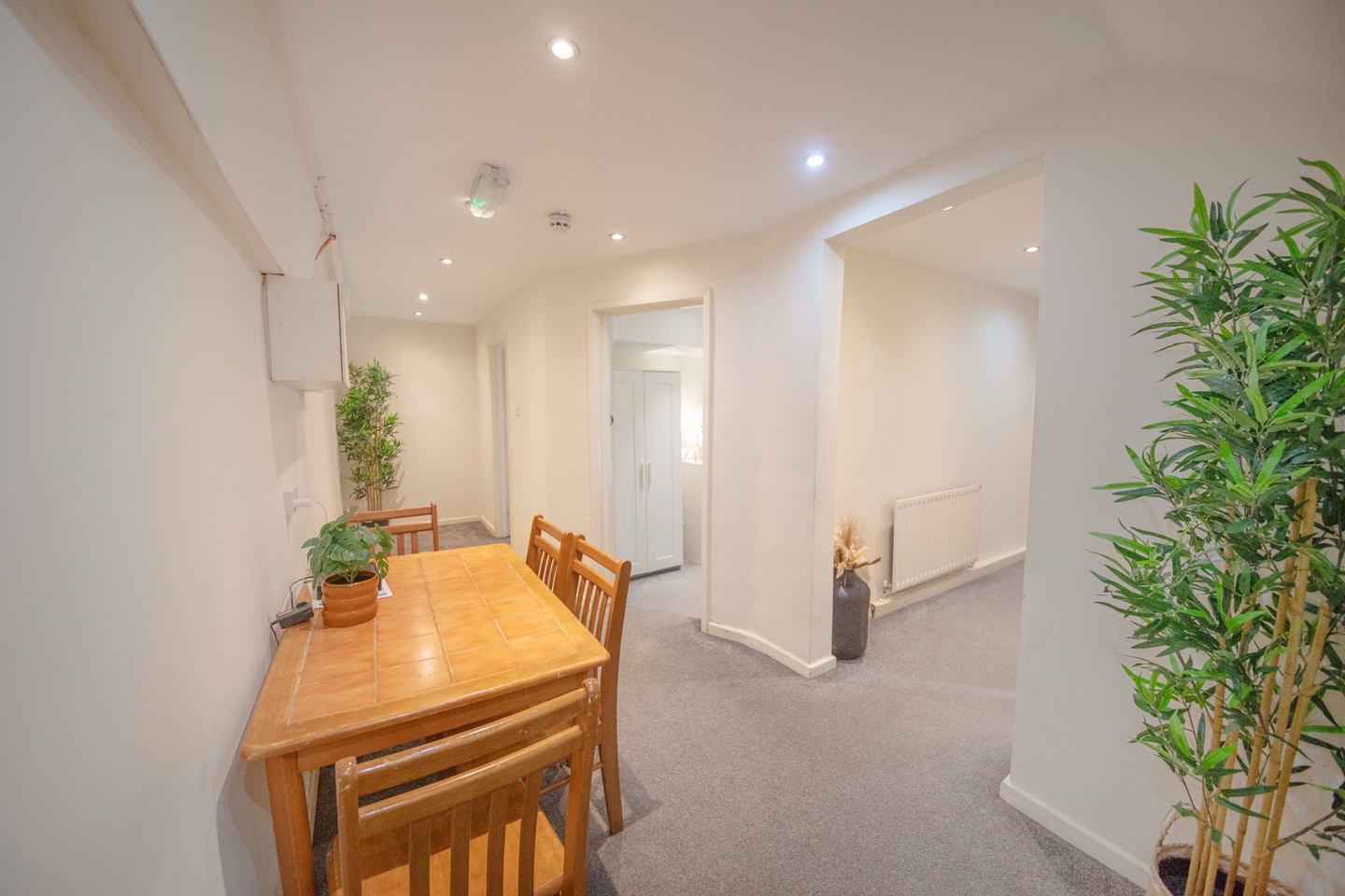 3 Bed Flat, Hyde Park Road, LS6 photo 3