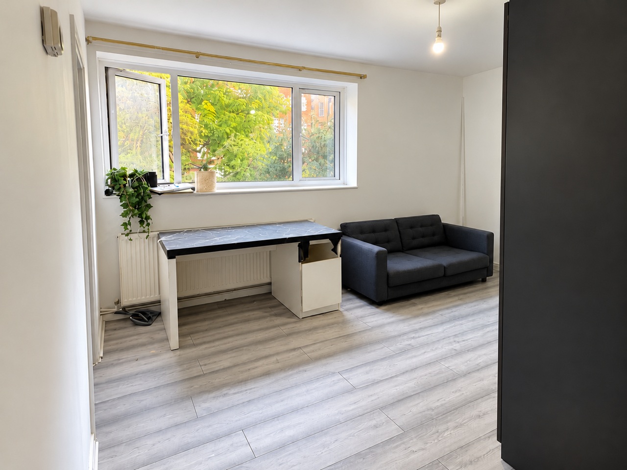 Studio Flat, Newcourt St, NW8 photo 3