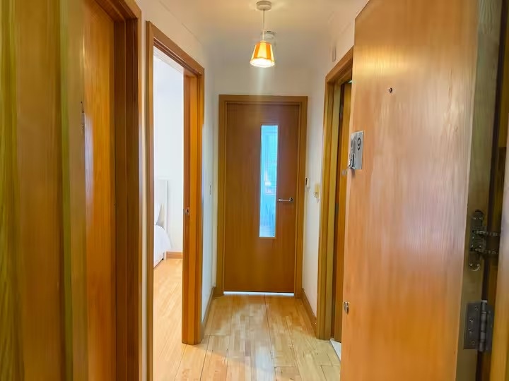 2 Bed Flat, Royal Oak Building, E1 photo 3