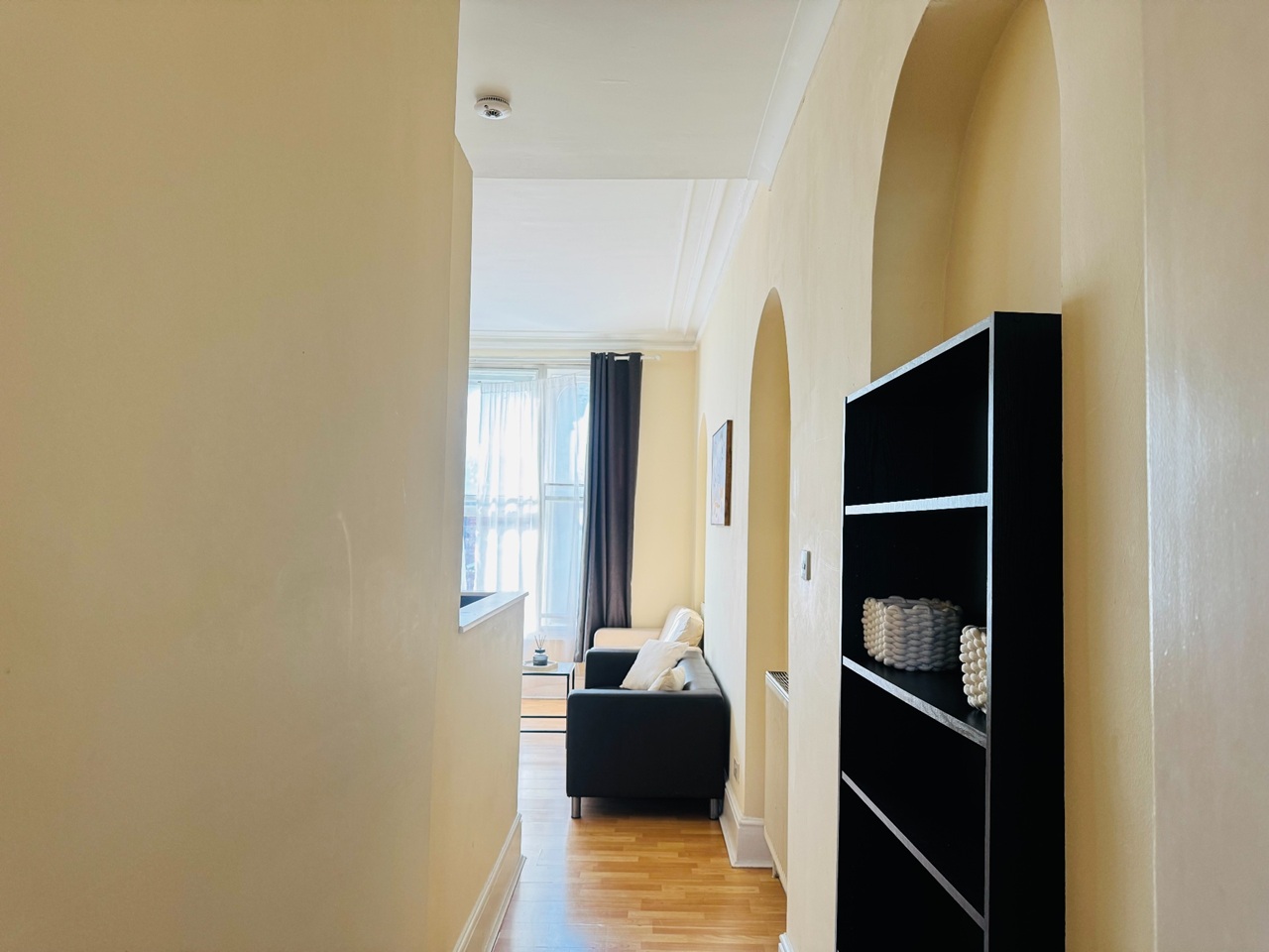 1 Bed Flat, Royal Oak Building, E1 photo 5