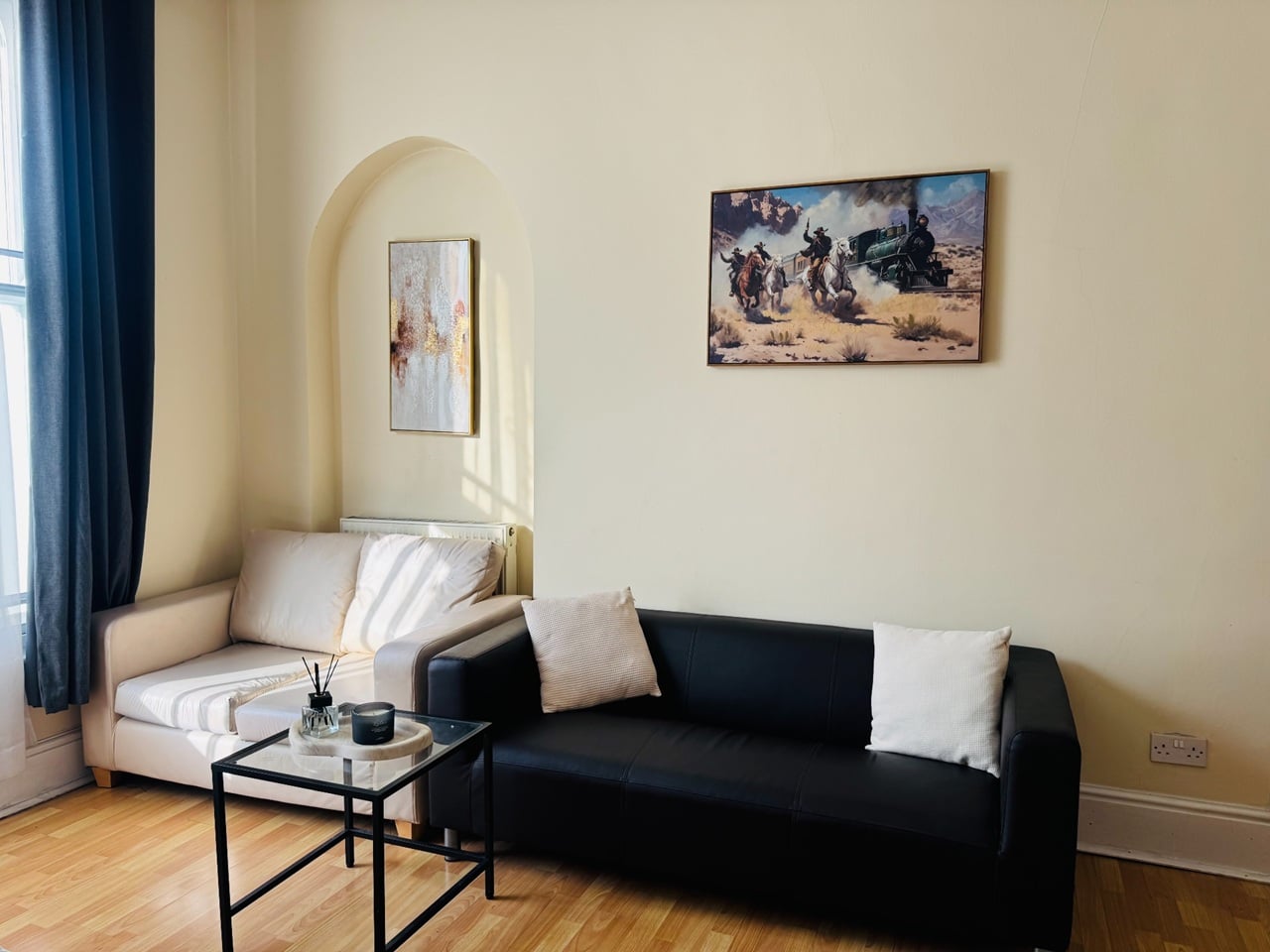 1 Bed Flat, Royal Oak Building, E1