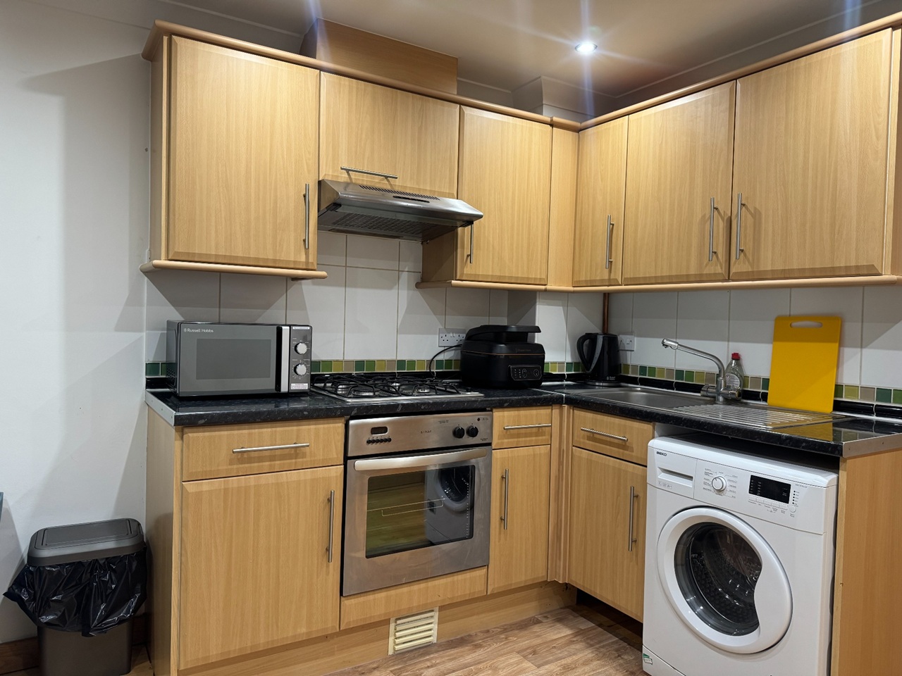 1 Bed Flat, Royal Oak Building, E1 photo 4