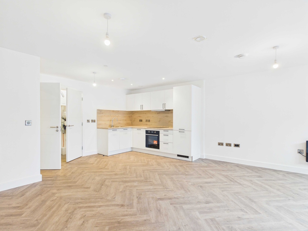 Studio Flat, Lombe House, DE1 photo 3