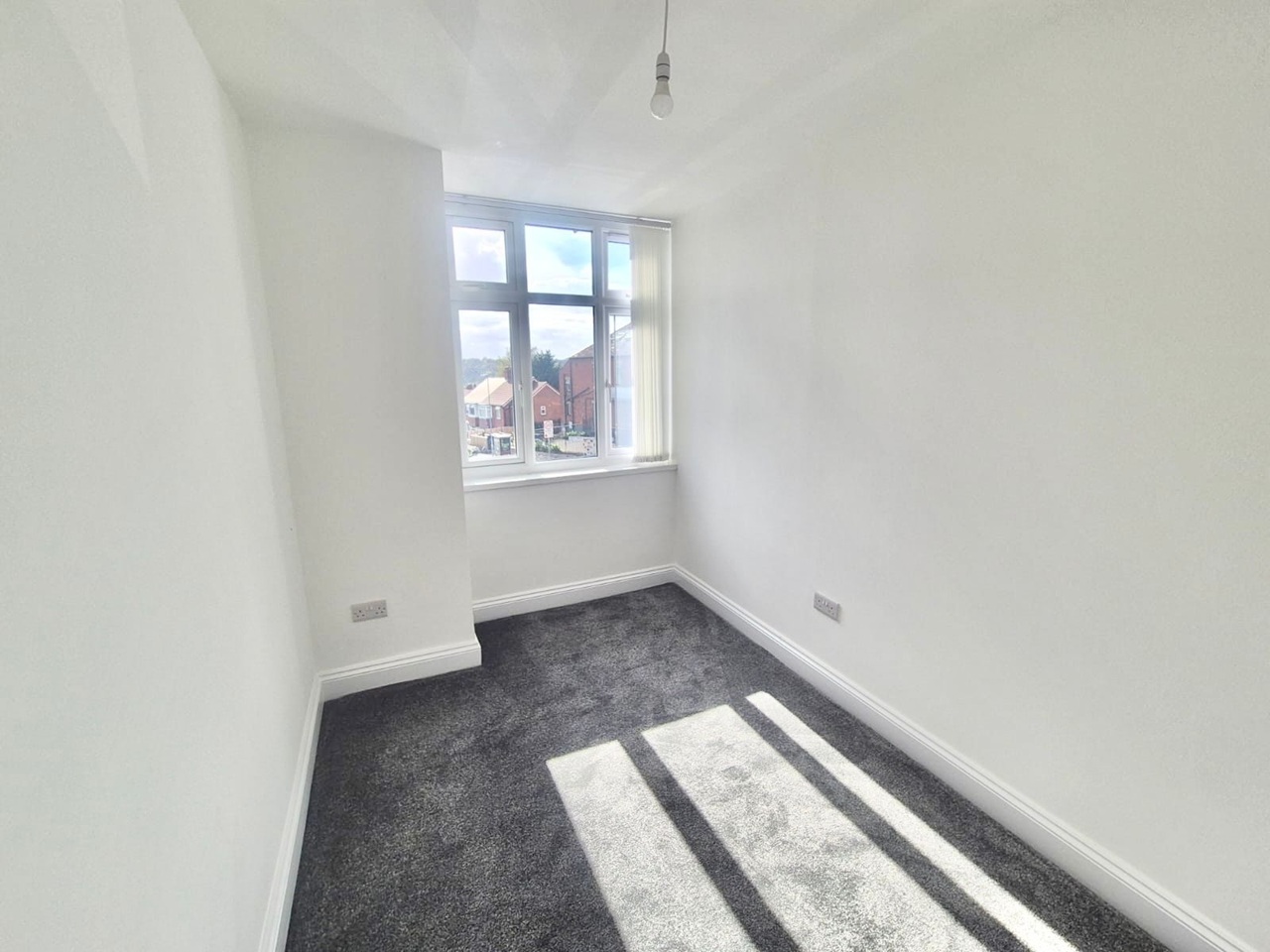 4 Bed Maisonette, Burley Road, LS4 photo 4