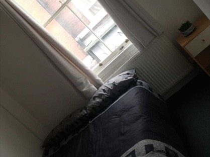 Studio Flat, Cross St, WV13