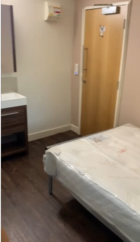 Room in a Shared Flat, St Anns Lane, LS4 photo 3