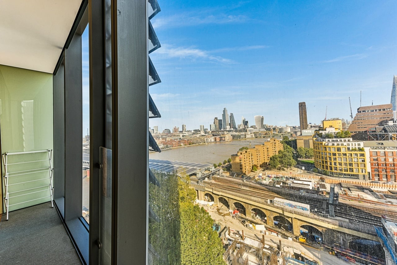 1 Bed Flat, Blackfriars Road, SE1 photo 4