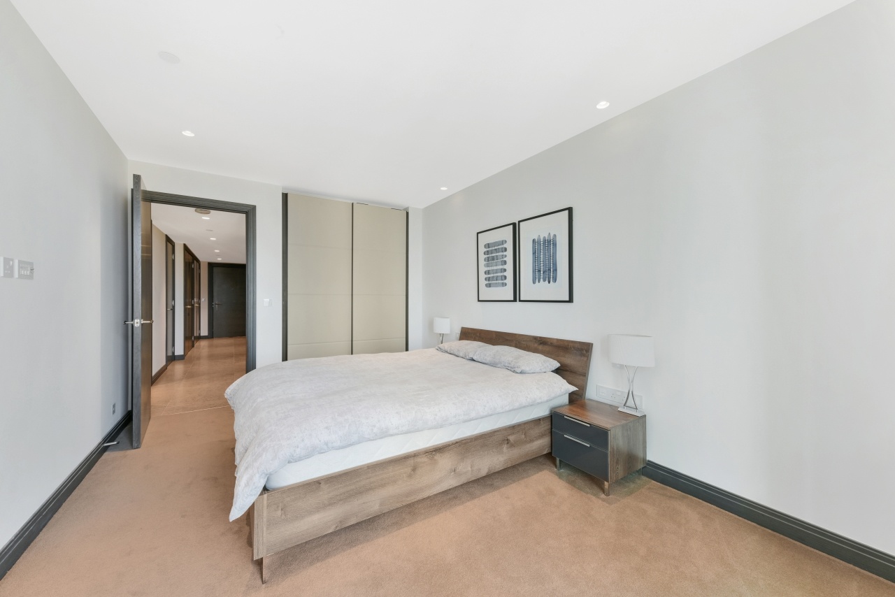 1 Bed Flat, Blackfriars Road, SE1 photo 5
