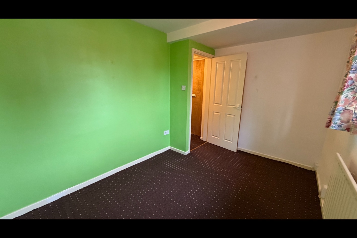 1 Bed Flat, Ryedale Court, LS14 photo 5