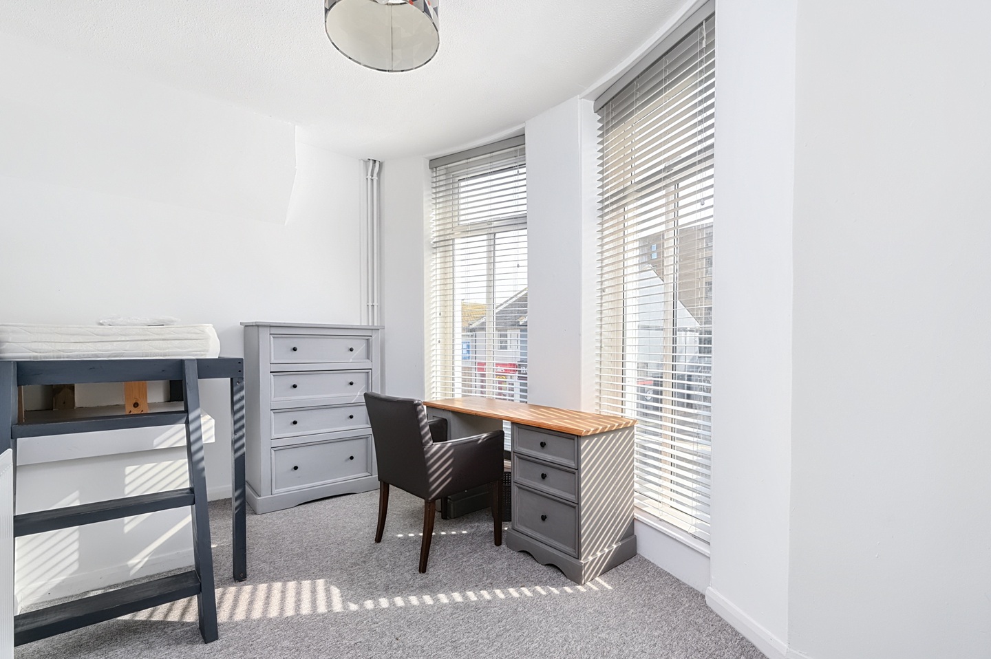 Room in a Shared House, London Road, BN1