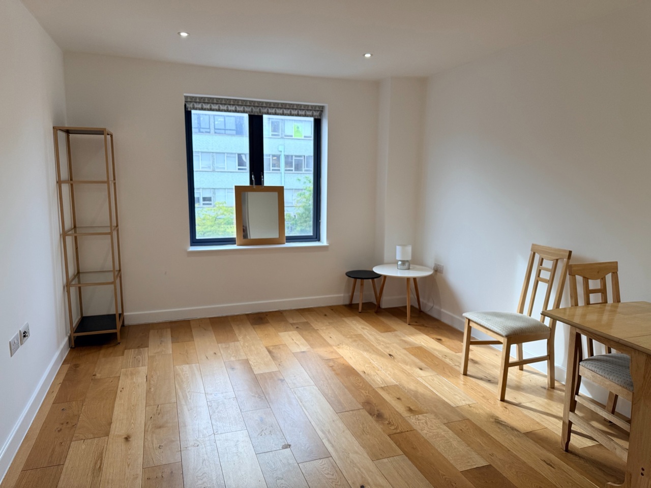 1 Bed Flat, Waleorde Road, SE17 photo 3