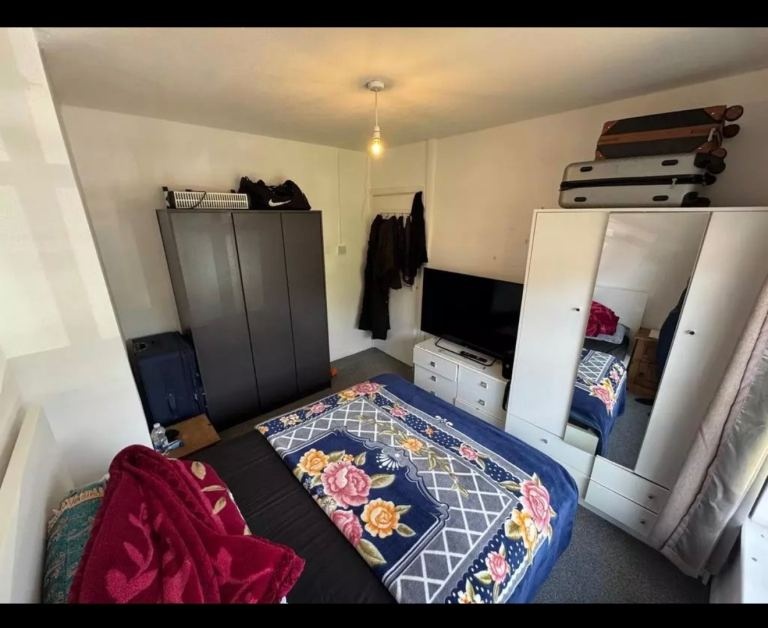 1 Bed Flat, Harborne, B17 photo 5