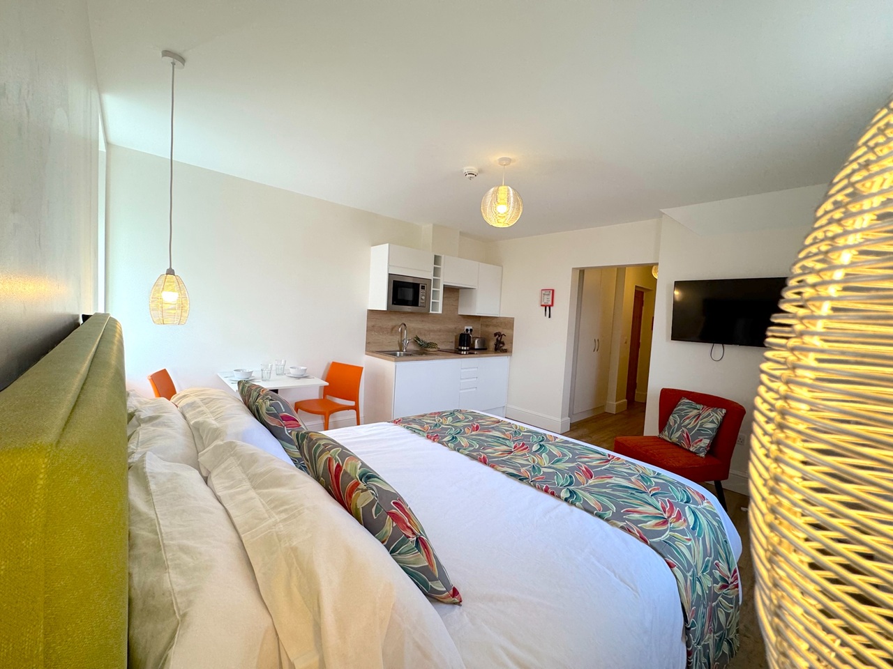 Studio Flat, Bridgford Road, NG2 photo 3