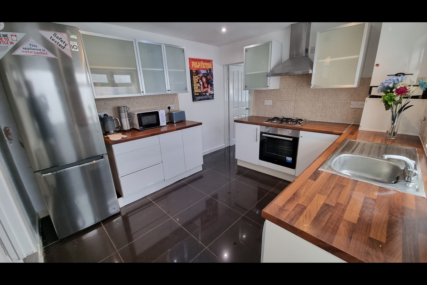 5 Bed Terraced House, Augusta St, CF24 photo 4
