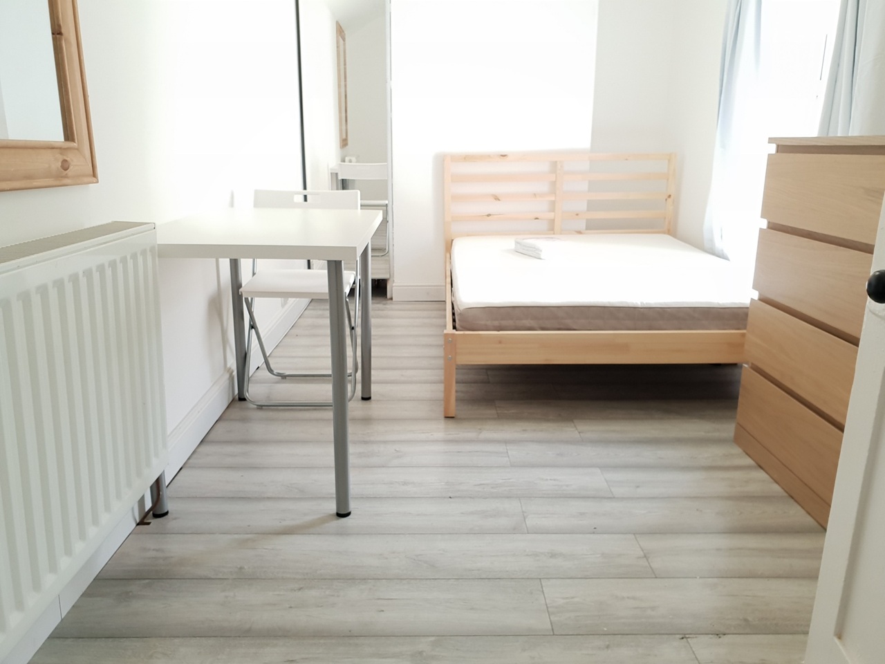 4 Bed Terraced House, Comet St, CF24 photo 3
