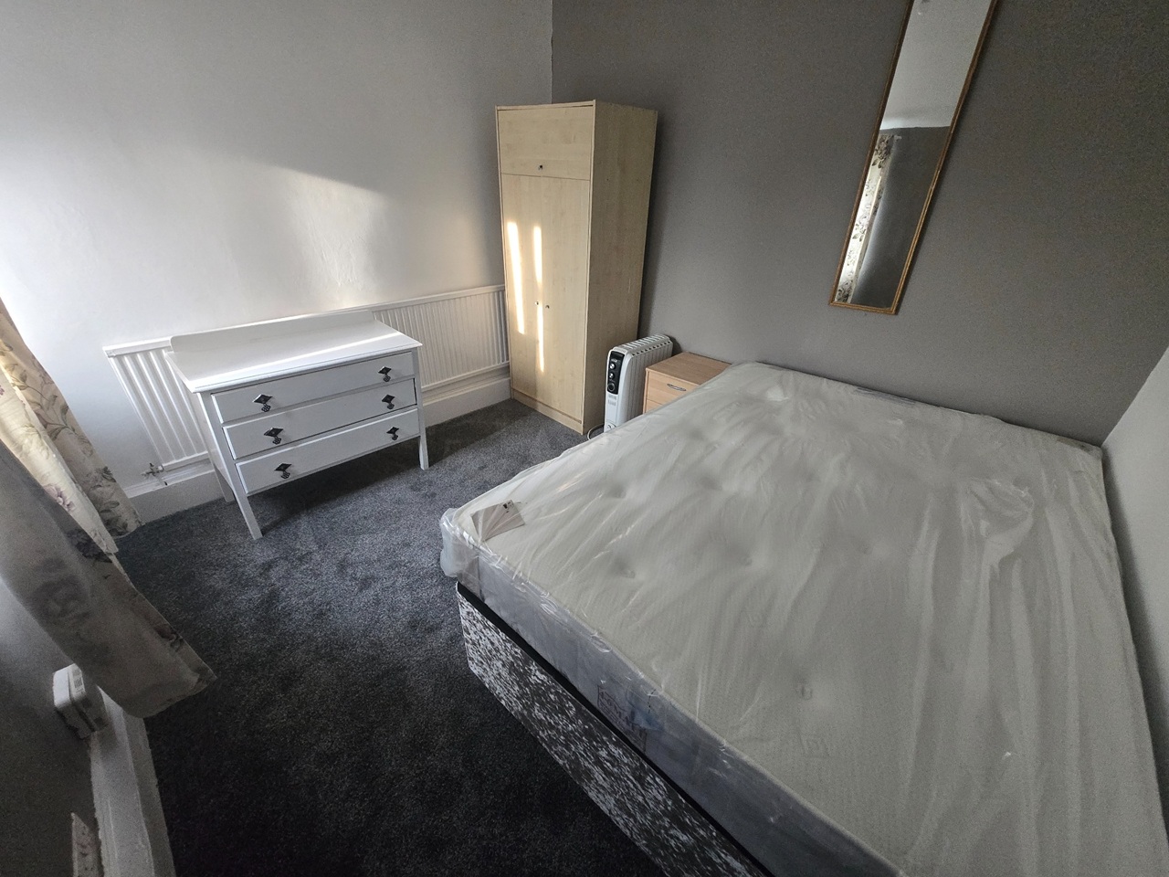 2 Bed Flat, Seymour Grove, M16