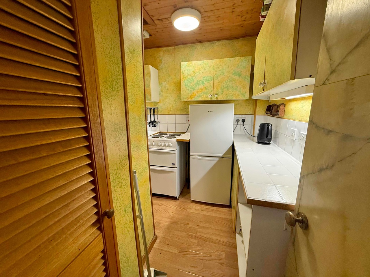 2 Bed Flat, Hill St, G3 photo 5