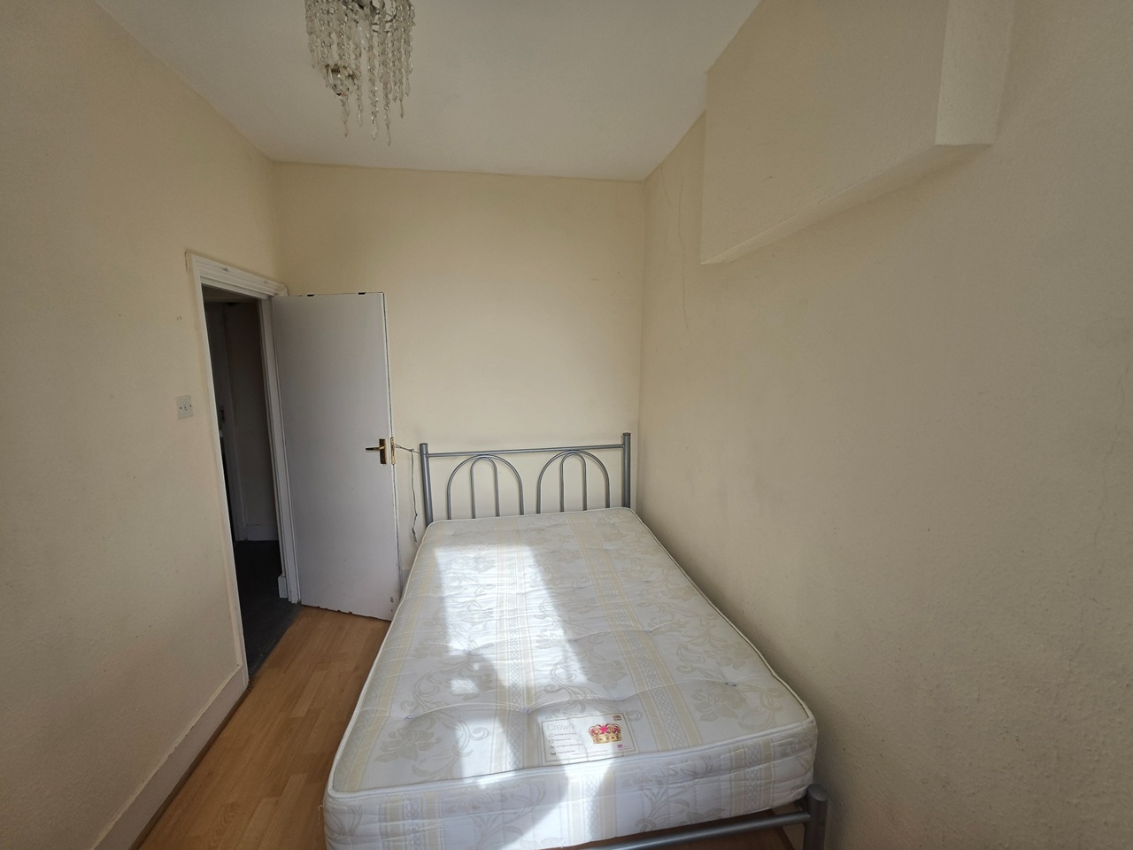 3 Bed Flat, Willesden Lane, NW6 photo 5