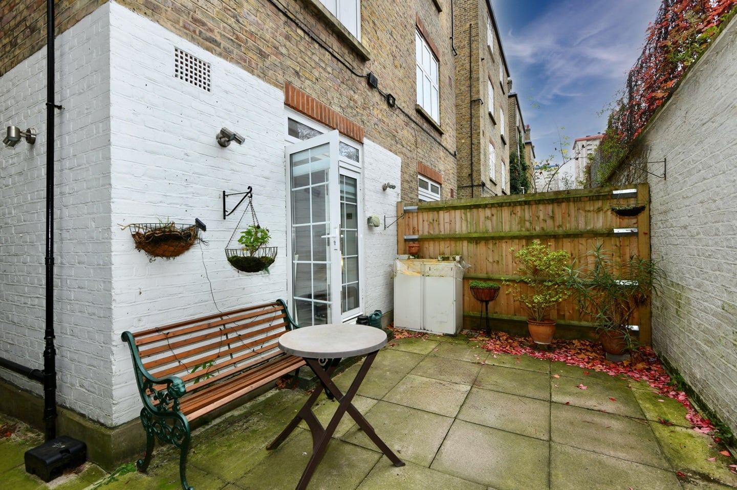 2 Bed Flat, Cranleigh House, NW1 photo 3