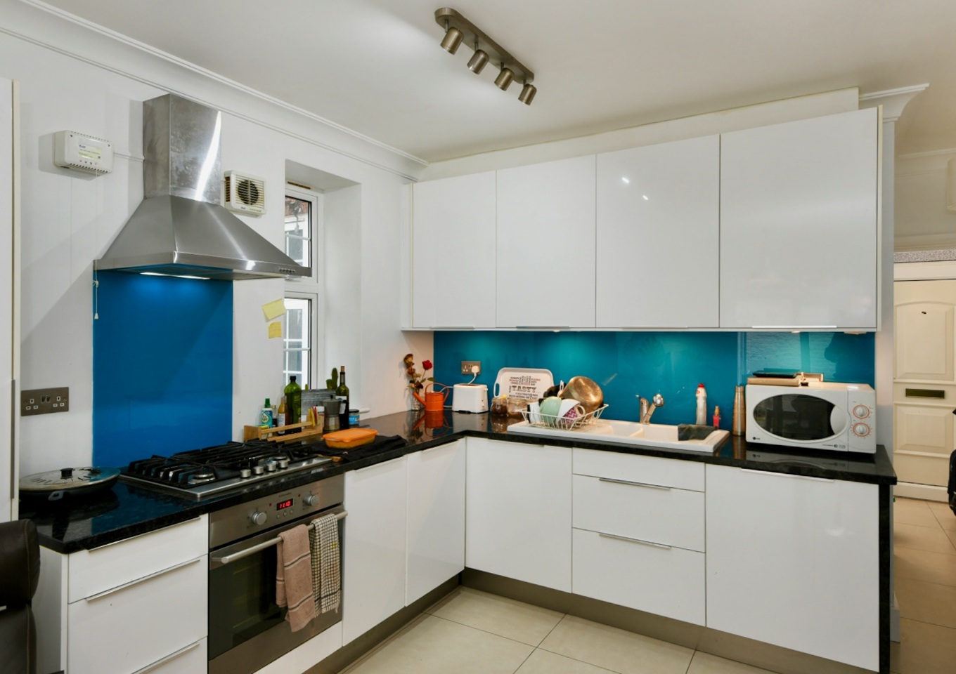 2 Bed Flat, Cranleigh House, NW1 photo 4
