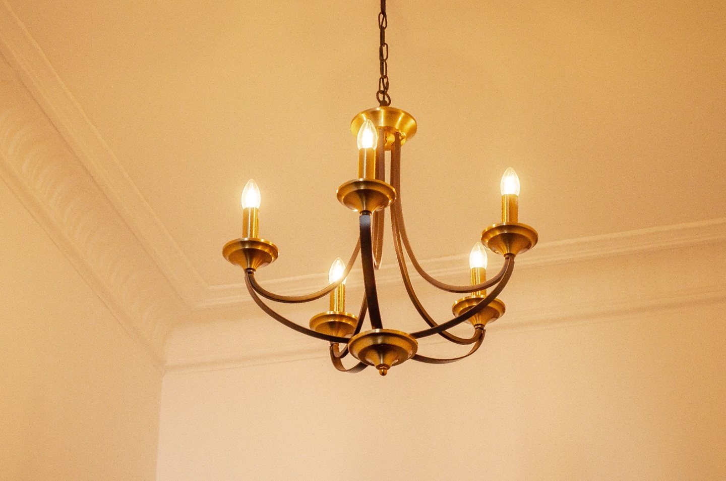 Studio Flat, Kensington Gardens Square, W2 photo 3