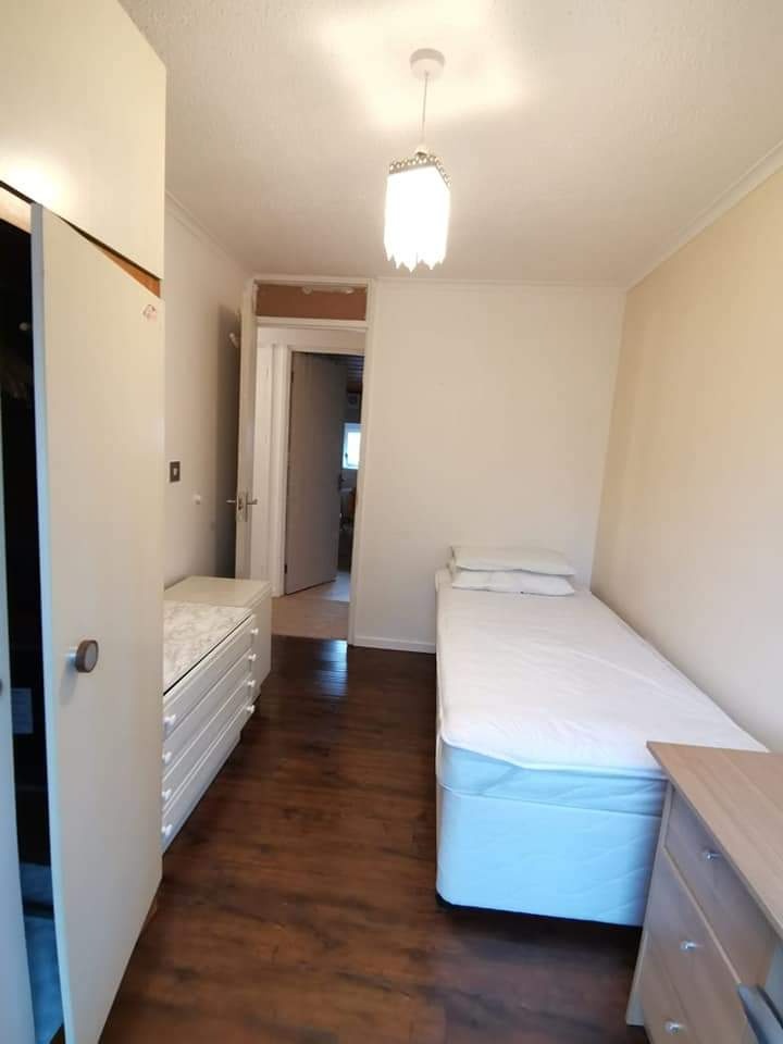 Room in a Shared House, Molewood Close, CB4 photo 4