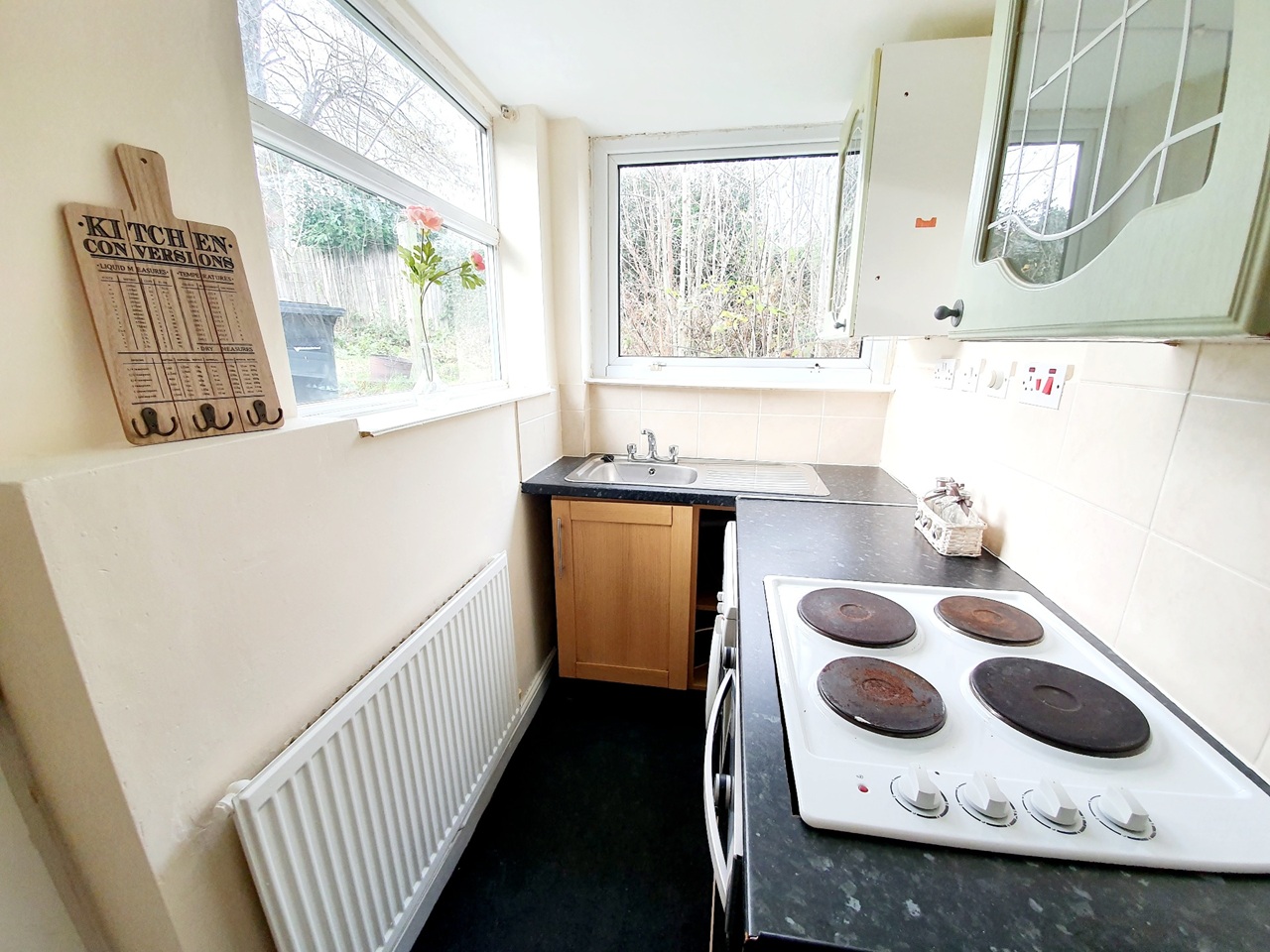 Studio Flat, Antrobus Road, B21 photo 4
