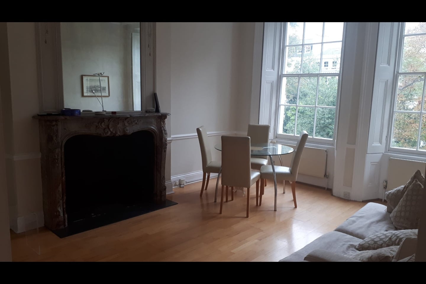 2 Bed Flat, London, SW7 photo 2