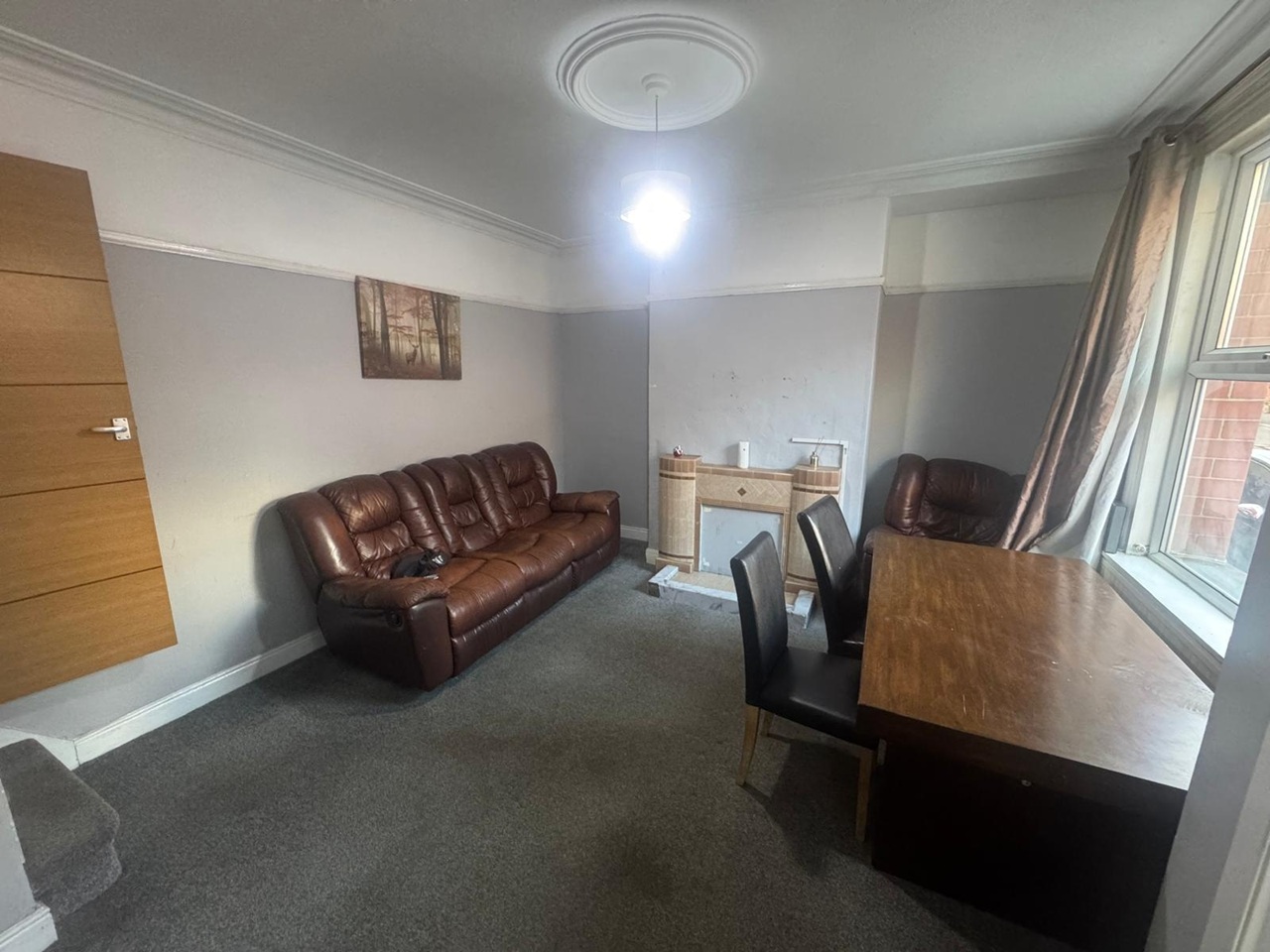 2 Bed Terraced House, Woodview Terrace, LS11