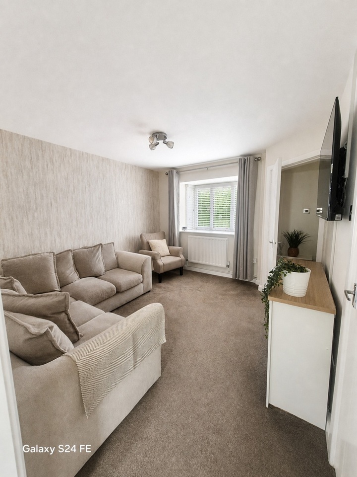 2 Bed Semi-Detached House, Hexon Close, M6 photo 3