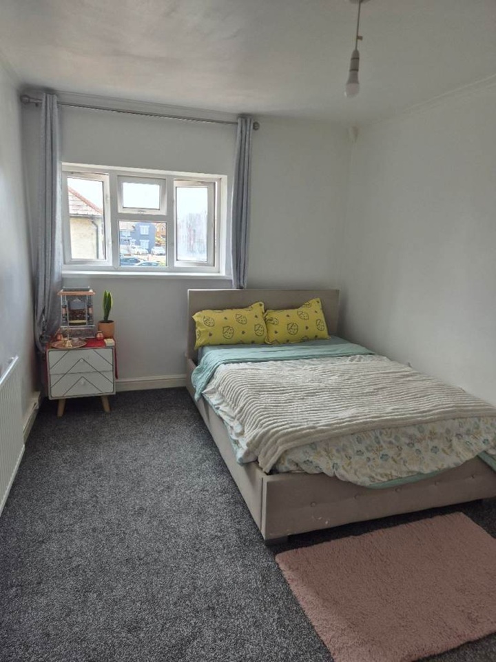 Room in a Shared House, Mynachdy Road, CF14