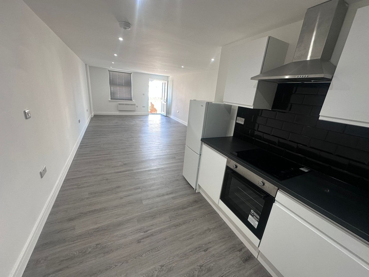 Studio Flat, Shirley Road, SO15 photo 2