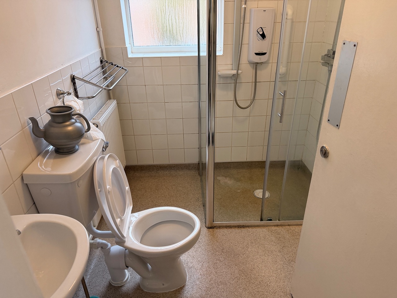 3 Bed Terraced House, Lancaster St, LE5 photo 5