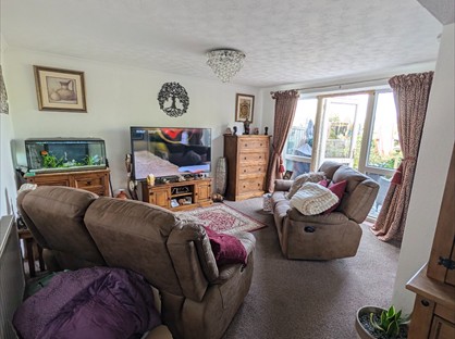 2 Bed Maisonette, Rose Drive, WS8