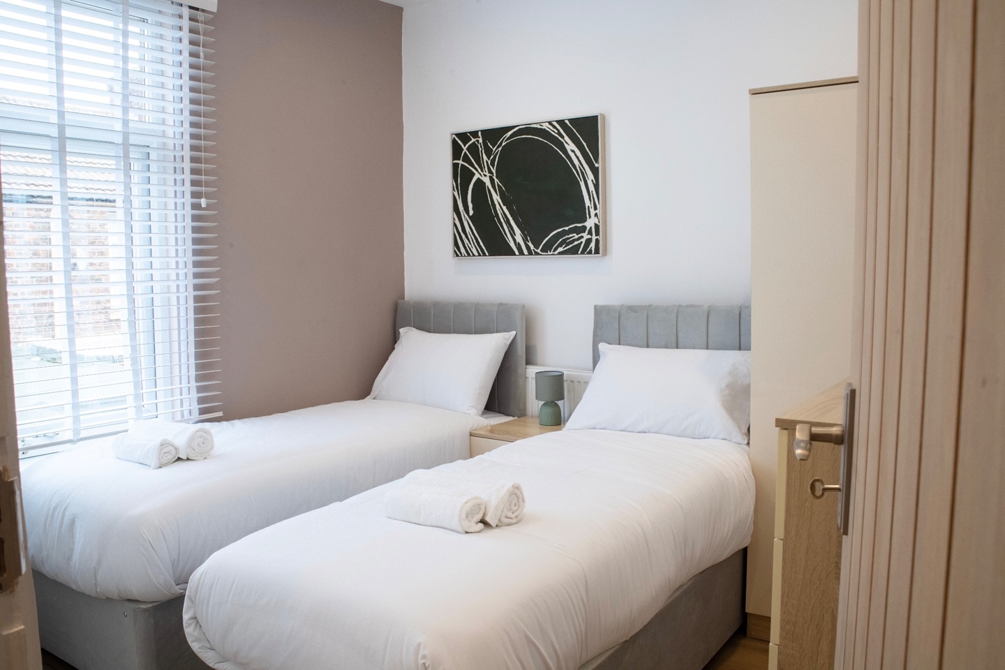 Room in a Shared House, Wilburn St, L4 photo 2
