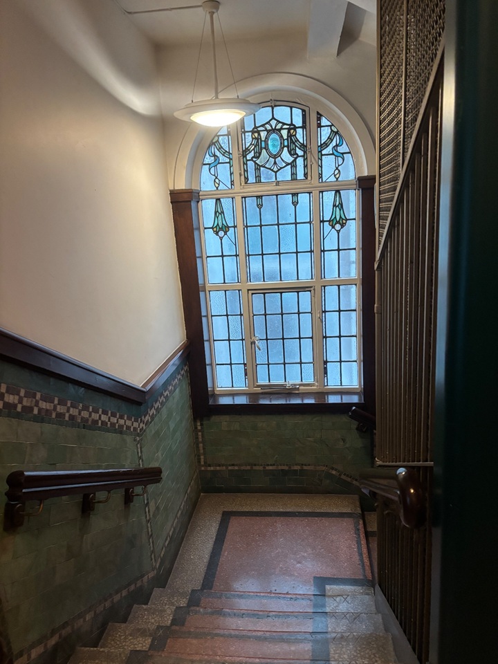 Room in a Shared Flat, Century Buildings, M3 photo 3